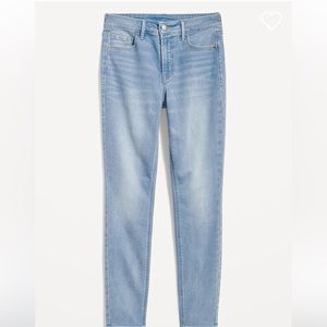 Old Navy High Waisted Rockstar Super Skinny Jeans